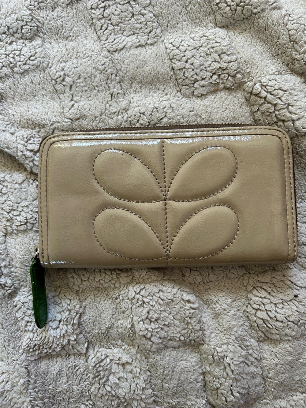 Orla Kiely Beige Quilted Zip Wallet